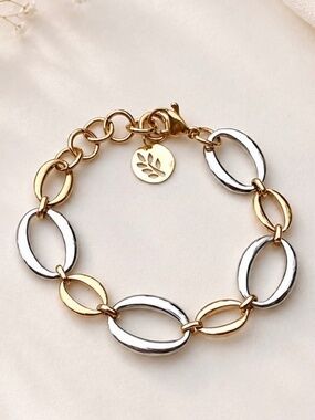 Chunky 18K Gold Plated Two Tone Charm Bracelet 6 1/2" - 7.9"